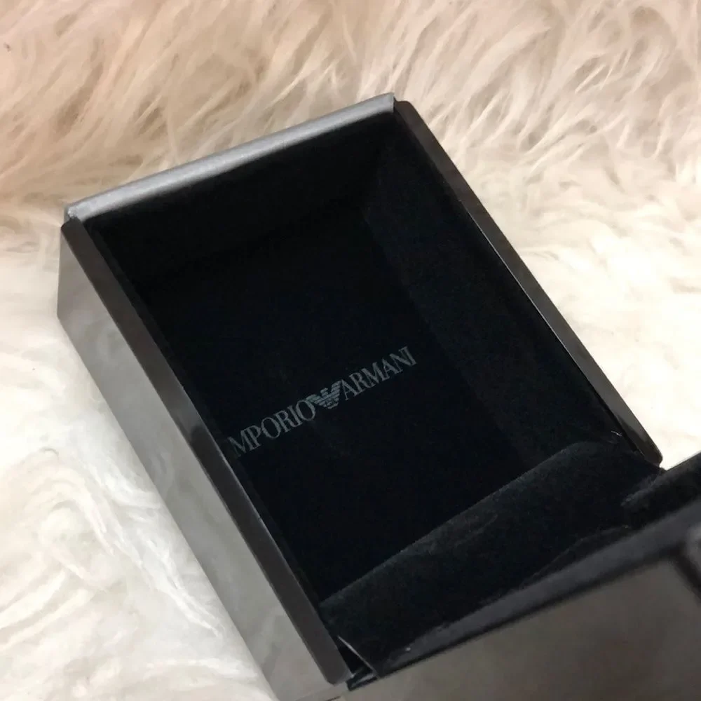 🆕 Emporio Armani Watch Box